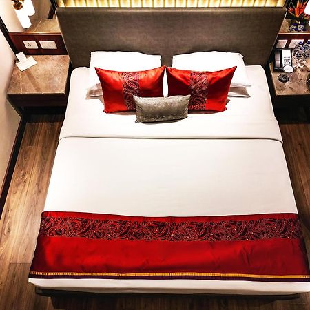 Vivanta Kolkata Em Bypass Esterno foto Deluxe Room