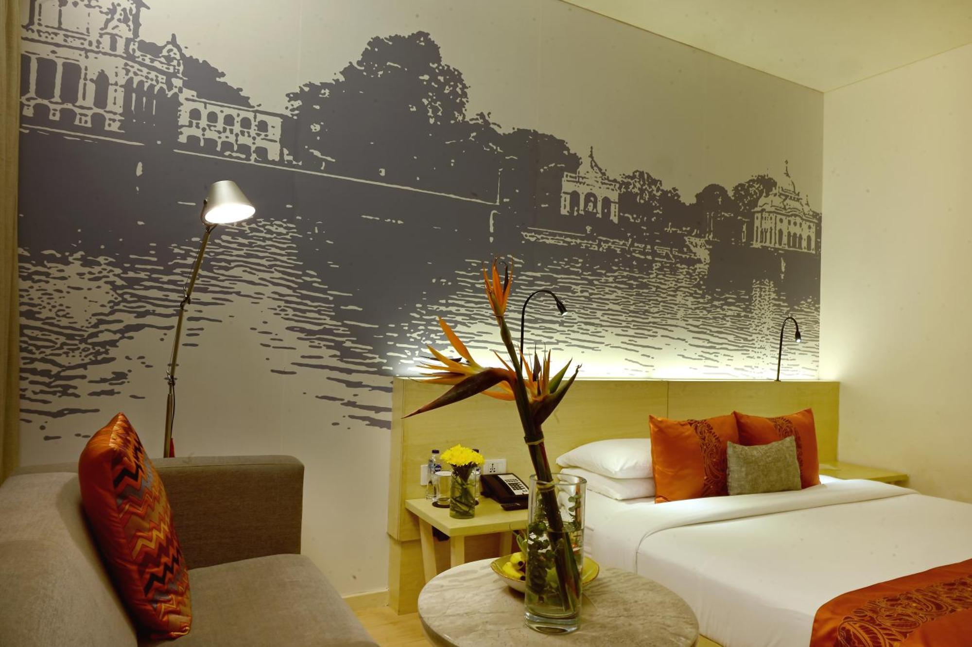 Vivanta Kolkata Em Bypass Esterno foto A room at the hotel